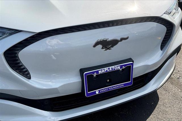 Photo of 2022 Space White Metallic Ford Mustang Mach-E