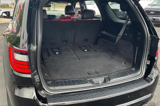 Photo of 2022 DB Black Crystal Clearcoat Dodge Durango