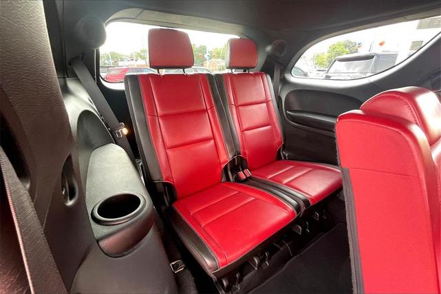 Photo of 2022 DB Black Crystal Clearcoat Dodge Durango
