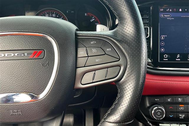 Photo of 2022 DB Black Crystal Clearcoat Dodge Durango
