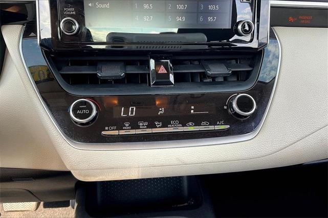 Photo of 2020 Black Sand Pearl Toyota Corolla