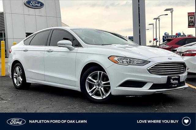 Photo of 2018 White Ford Fusion