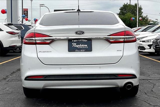 Photo of 2018 White Ford Fusion