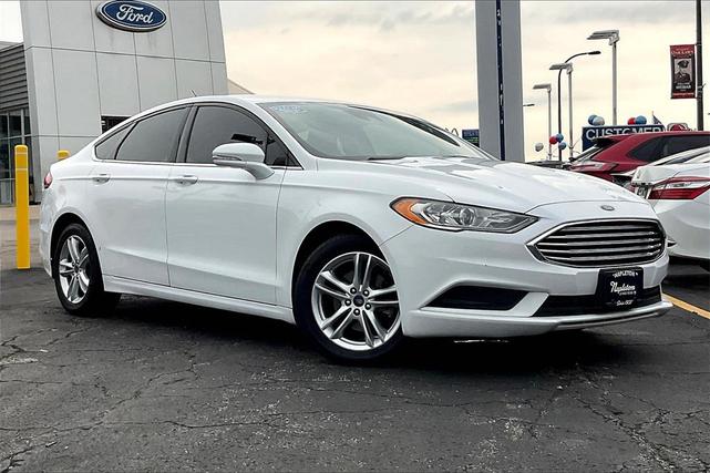Photo of 2018 White Ford Fusion