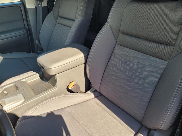 Photo of 2024 Gun Metallic Nissan Frontier
