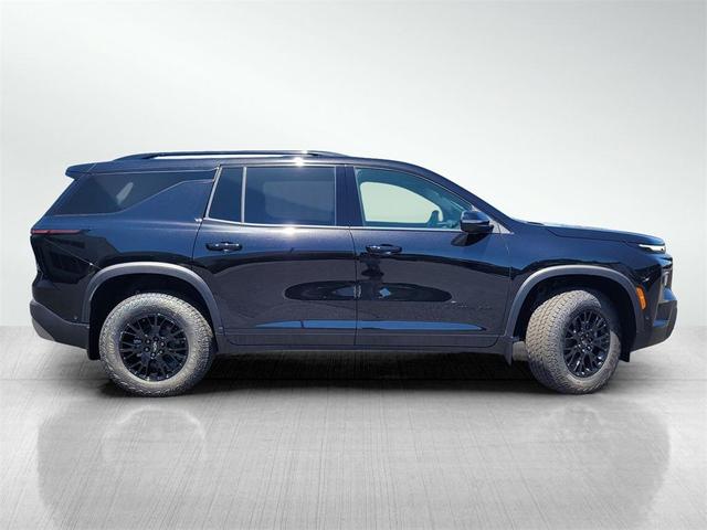 Photo of 2025 Mosaic Black Metallic Chevrolet Traverse
