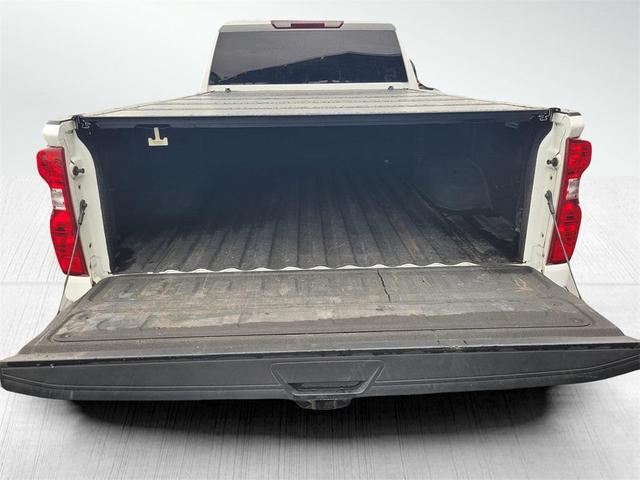 Photo of 2022 Summit White Chevrolet Silverado 2500