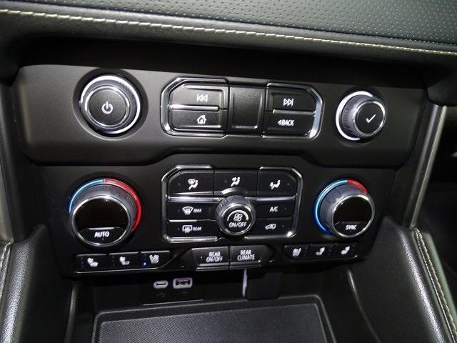 Photo of 2024 Dark Ash Metallic Chevrolet Suburban