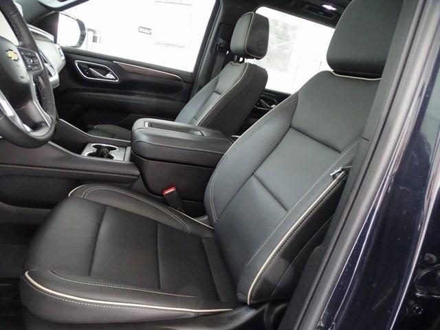 Photo of 2024 Dark Ash Metallic Chevrolet Suburban