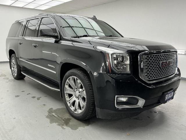 Photo of 2017 Black GMC Yukon XL