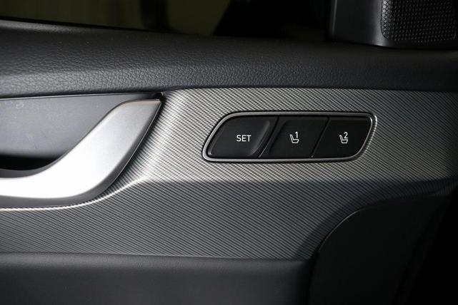 Photo of 2024 Abyss Black Pearl Hyundai PALISADE
