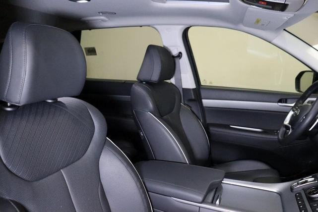 Photo of 2024 Abyss Black Pearl Hyundai PALISADE