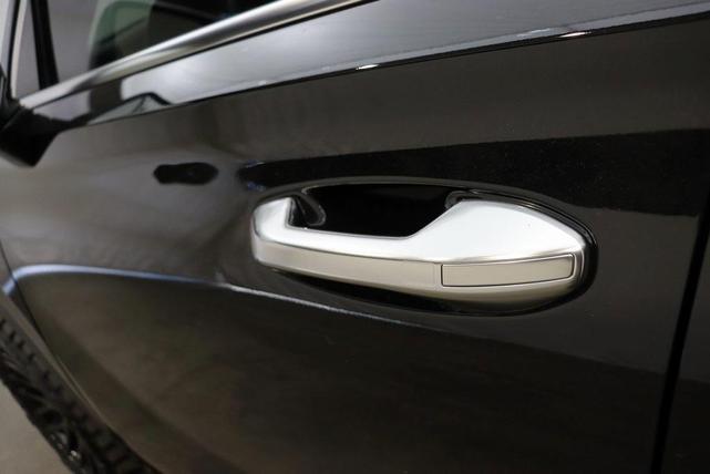 Photo of 2024 Abyss Black Pearl Hyundai PALISADE