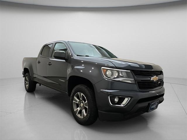 Photo of 2016 Cyber Gray Metallic Chevrolet Colorado