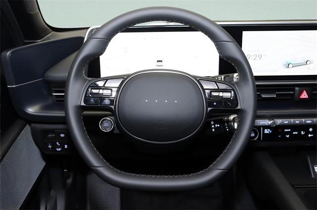 Photo of 2025 White Hyundai IONIQ 6