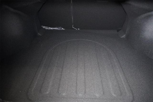 Photo of 2025 Black Hyundai ELANTRA HEV