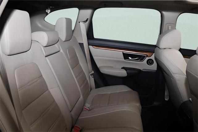 Photo of 2018 White Diamond Pearl Honda CR-V