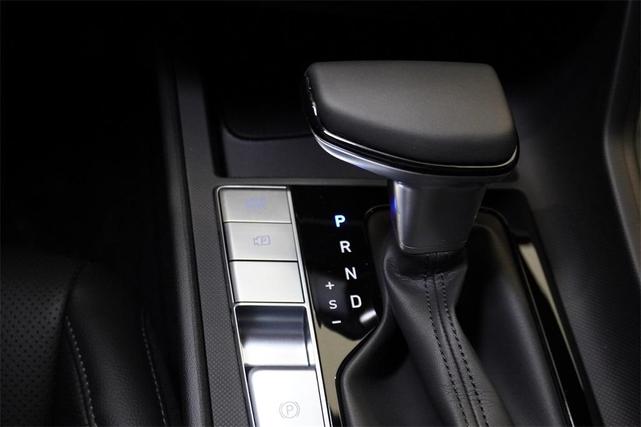 Photo of 2025 White Hyundai ELANTRA HEV