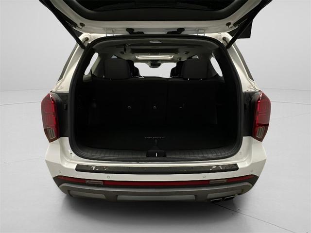 Photo of 2023 Hyper White Hyundai PALISADE
