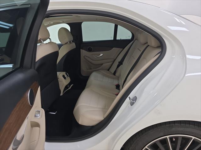 Photo of 2019 Polar White Mercedes-Benz C-Class