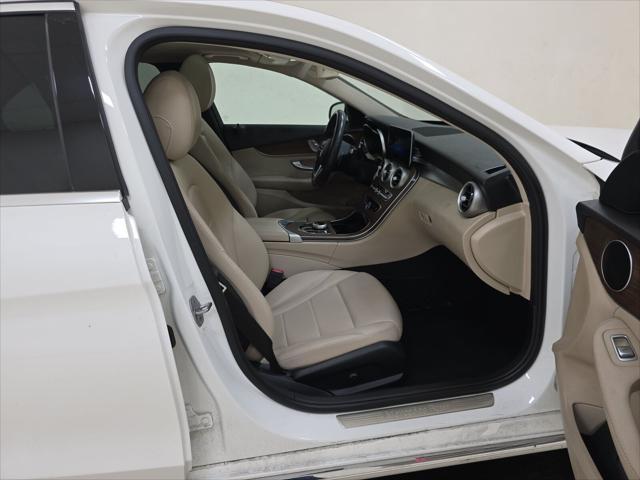 Photo of 2019 Polar White Mercedes-Benz C-Class