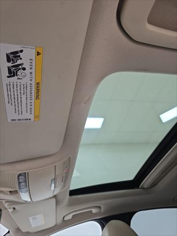 Photo of 2019 Polar White Mercedes-Benz C-Class