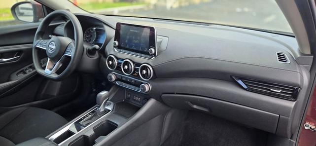 Photo of 2024 Rosewood Metallic Nissan Sentra