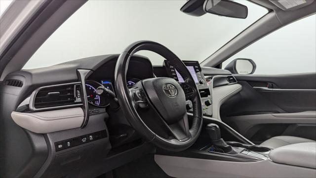 Photo of 2023 Ice Cap Toyota Camry