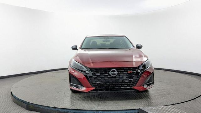 Photo of 2023 Scarlet Ember Tintcoat Nissan Altima