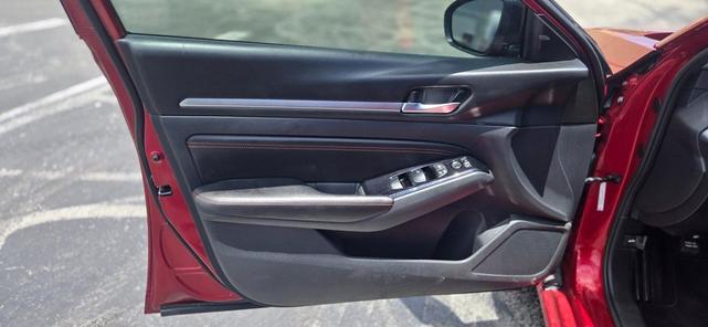 Photo of 2023 Scarlet Ember Tintcoat Nissan Altima