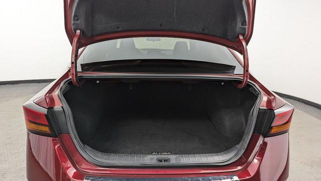 Photo of 2023 Scarlet Ember Tintcoat Nissan Altima