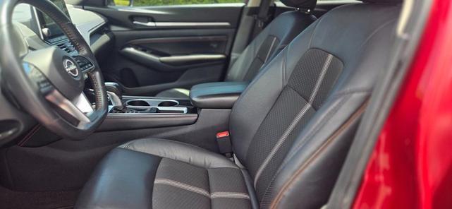 Photo of 2023 Scarlet Ember Tintcoat Nissan Altima