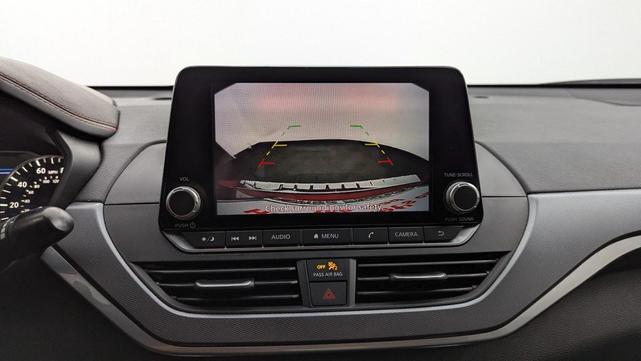 Photo of 2023 Scarlet Ember Tintcoat Nissan Altima