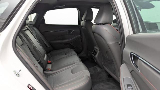 Photo of 2022 Quartz White Hyundai SONATA