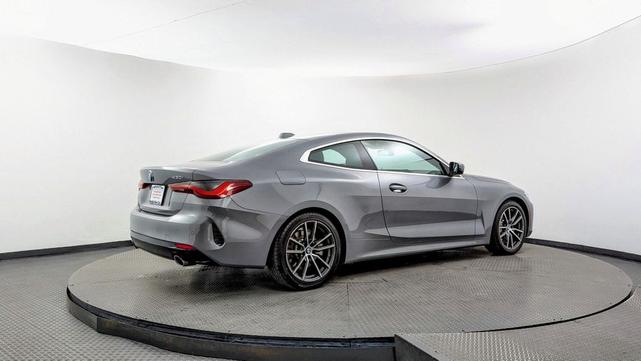 Photo of 2025 Skyscraper Grey Metallic BMW 430