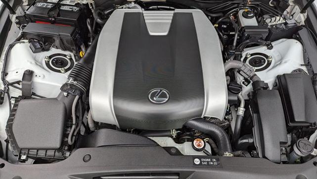 Photo of 2022 Ultra White Lexus IS 350