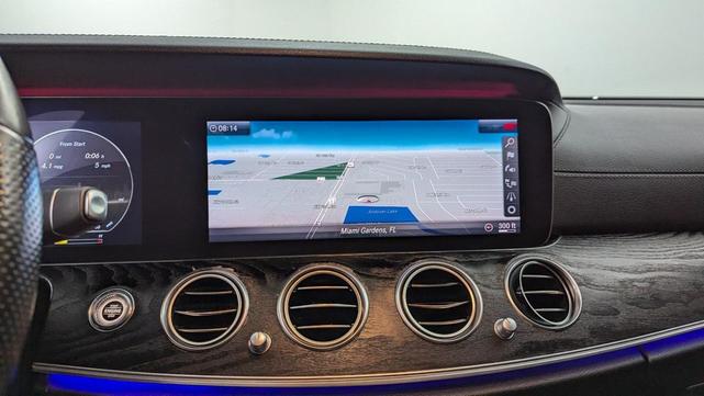 Photo of 2018 Obsidian Black Metallic Mercedes-Benz AMG E 43