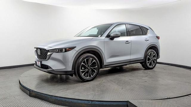 Photo of 2023 Sonic Silver Metallic Mazda CX-5