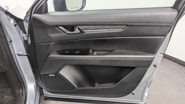 Photo of 2023 Sonic Silver Metallic Mazda CX-5