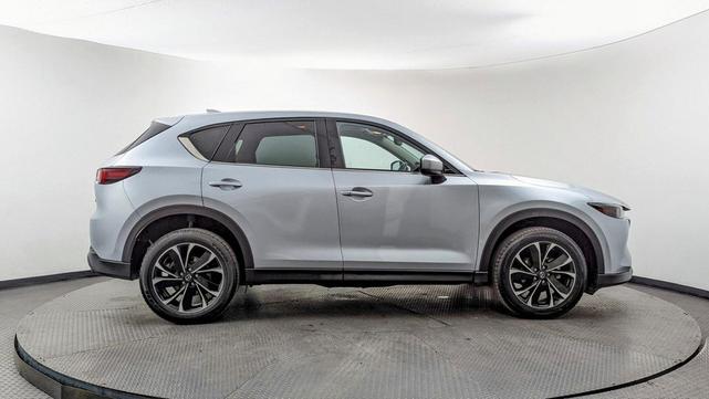 Photo of 2023 Sonic Silver Metallic Mazda CX-5