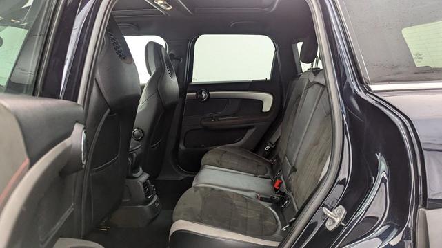 Photo of 2020 MINI Yours Enigmatic Black Metallic MINI Countryman