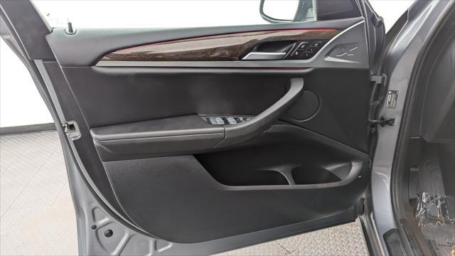 Photo of 2023 Gray BMW X3