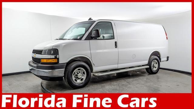 2022 Chevrolet Express 2500