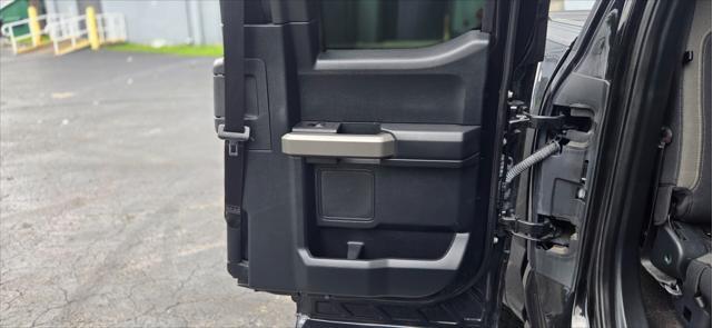Photo of 2020 Agate Black Metallic Ford F-150