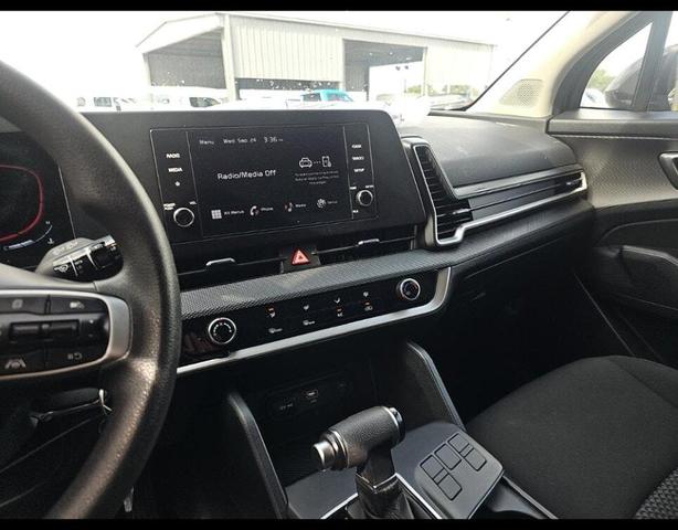 Photo of 2024 Fusion Black Kia Sportage