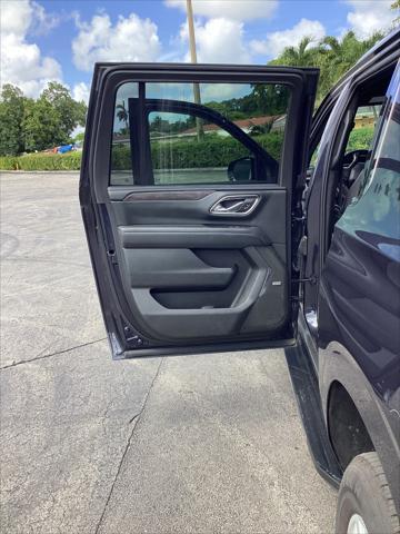 Photo of 2023 Dark Ash Metallic Chevrolet Suburban