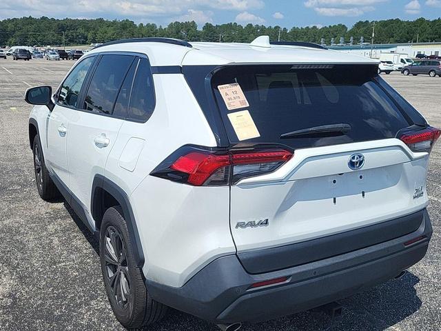Photo of 2023 Wind Chill Pearl Toyota RAV4 Hybrid