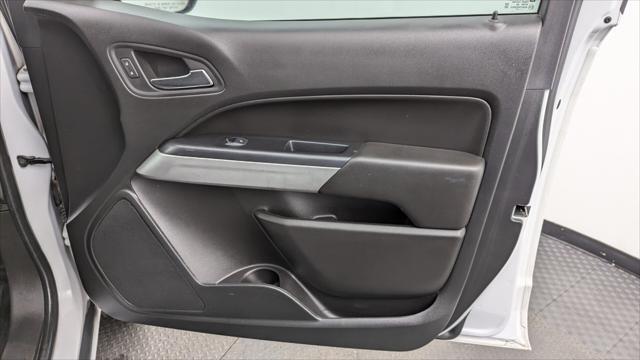 Photo of 2021 Summit White Chevrolet Colorado