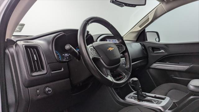 Photo of 2021 Summit White Chevrolet Colorado