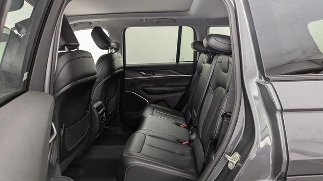 Photo of 2023 Baltic Gray Metallic Clearcoat Jeep Grand Cherokee 4xe